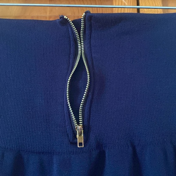 Dark Blue Leggings! - Picture 3 of 4